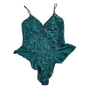 Y2K Cacique Teal Floral Lace Slip